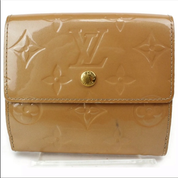 Louis Vuitton Handbags - Louis Vuitton tan Vernis Elise wallet authentic